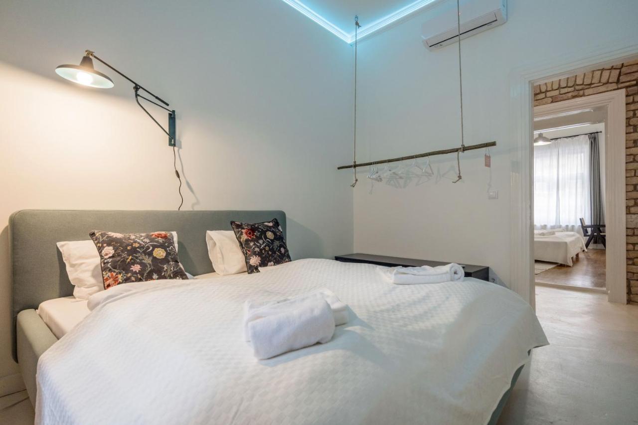 Sunshine Sprint Luxury Apartment Budapeste Exterior foto