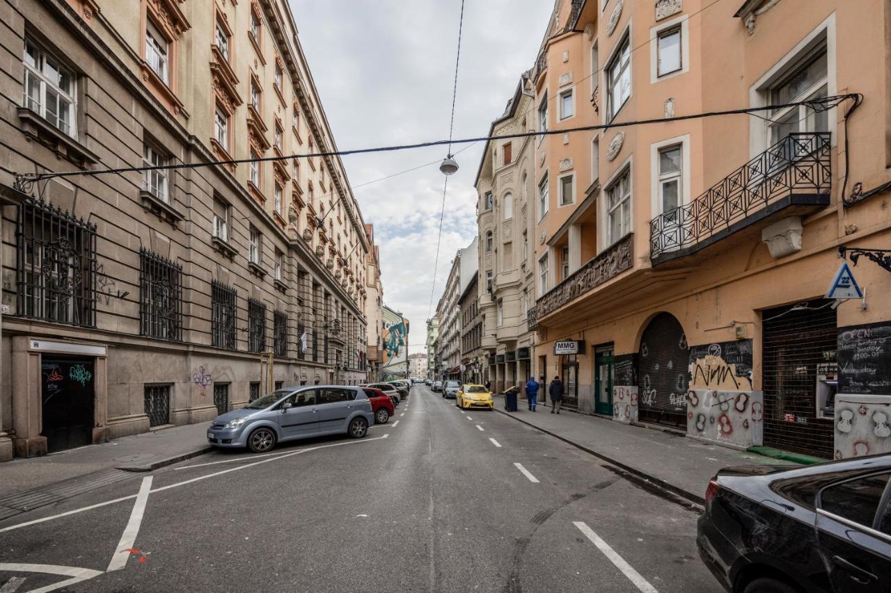 Sunshine Sprint Luxury Apartment Budapeste Exterior foto