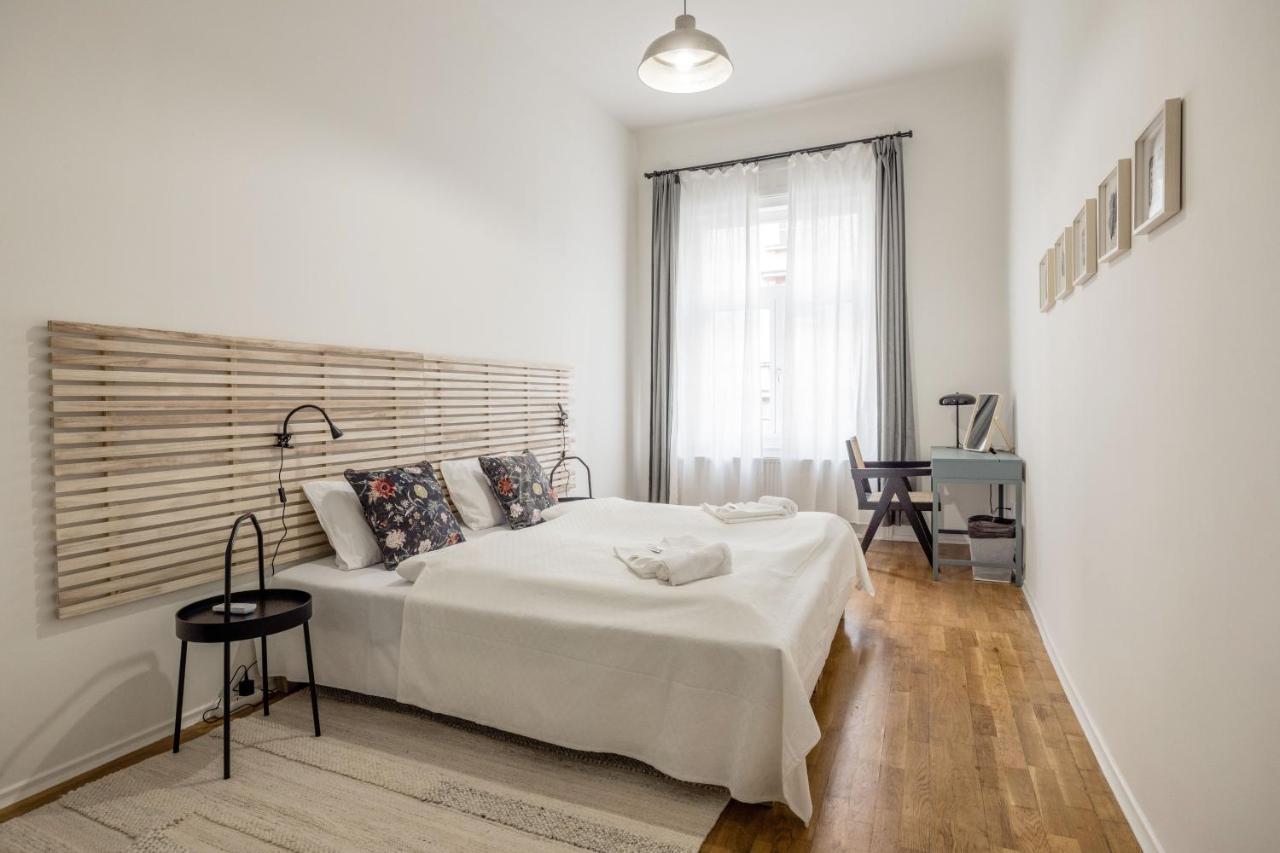 Sunshine Sprint Luxury Apartment Budapeste Exterior foto