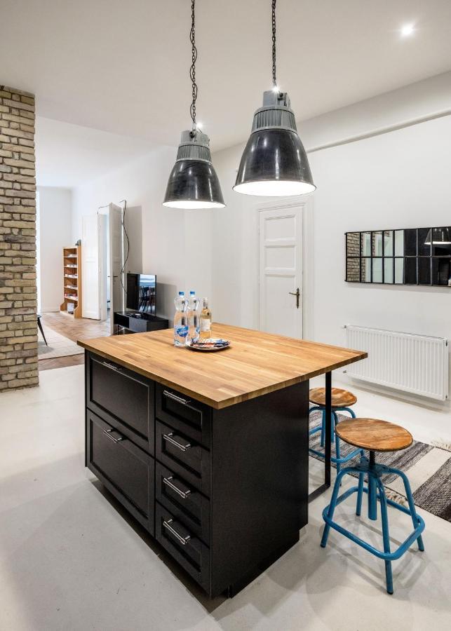 Sunshine Sprint Luxury Apartment Budapeste Exterior foto